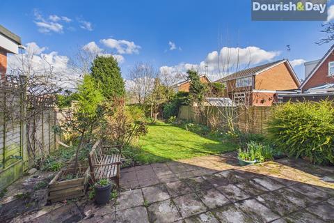 3 bedroom detached house for sale, Barnfield Way, Stafford ST17