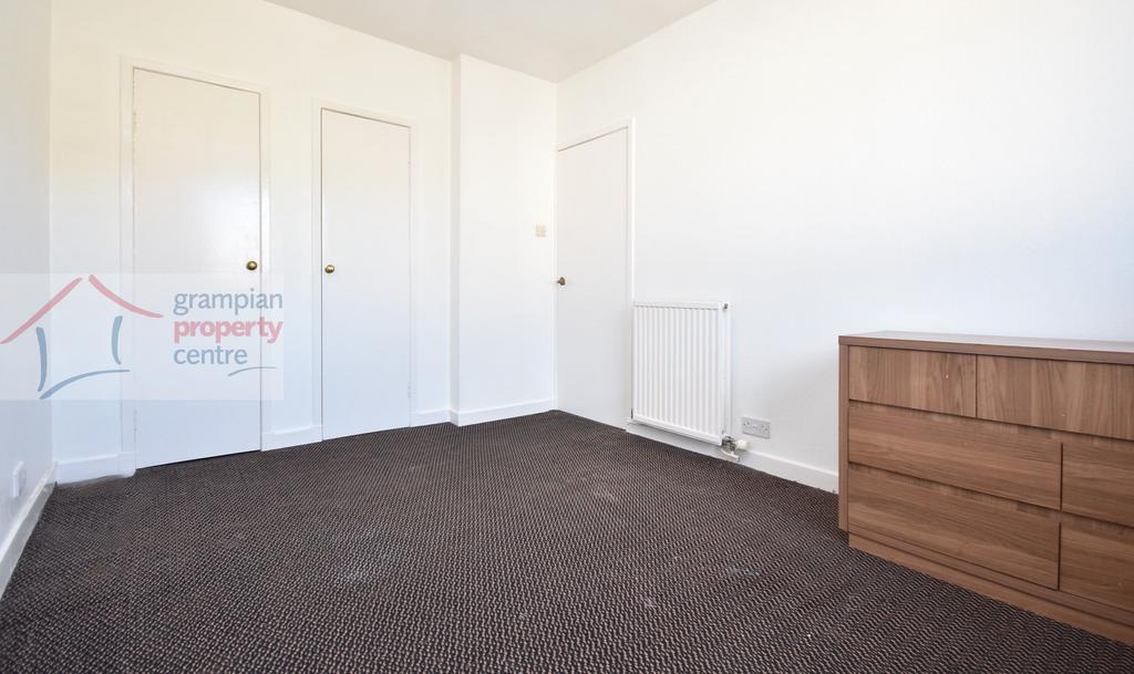 Bedroom 2nd .JPG