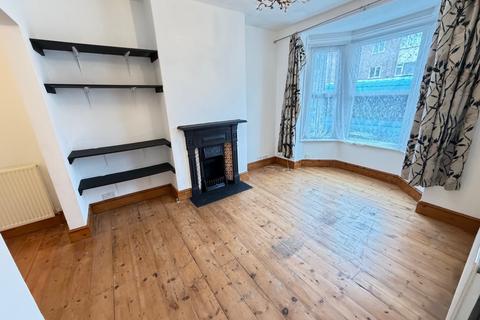 3 bedroom terraced house for sale, Woodside Road, Southampton SO17