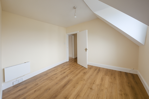 undefined, Morgan Avenue, Torquay, TQ2