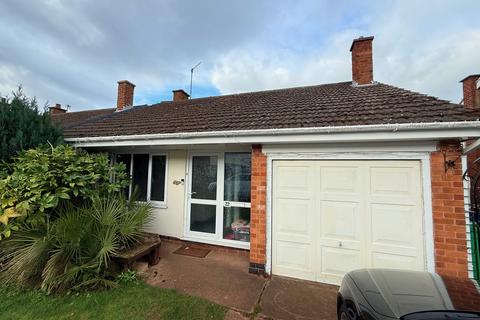 3 bedroom detached house to rent, Penarth Rise, Nottingham, NG5