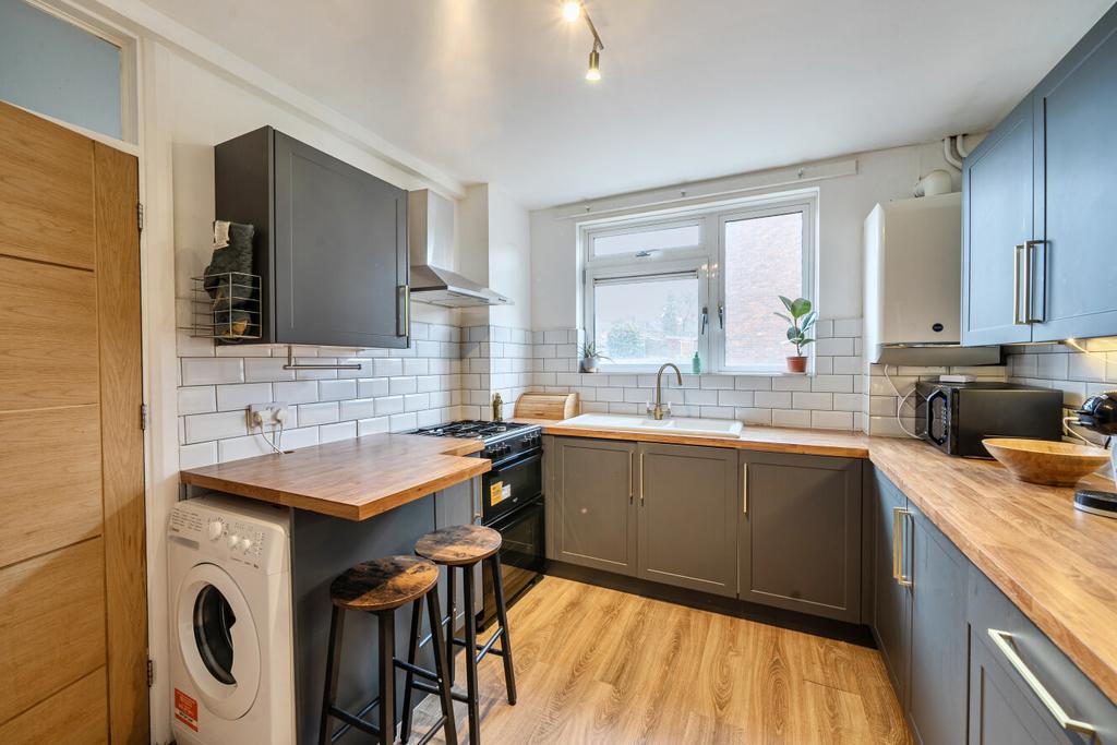 1428776-24-69b821...