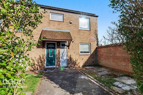 3 bedroom end of terrace house for sale, Clayton, Orton Goldhay
