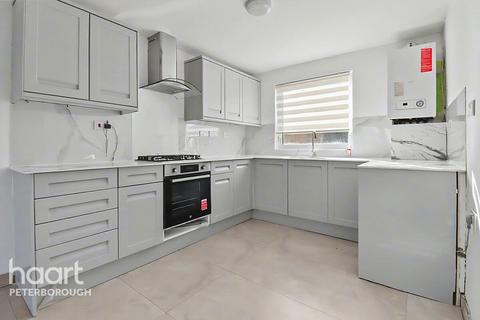 3 bedroom end of terrace house for sale, Clayton, Orton Goldhay