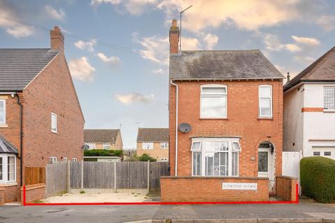 Blandford Avenue, Kettering