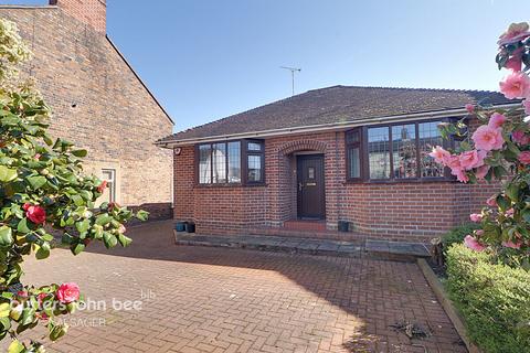 3 bedroom detached bungalow for sale, Heathcote Road, Bignall End