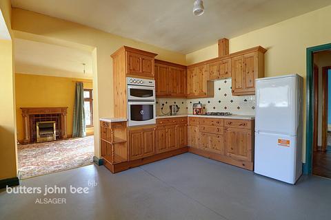 3 bedroom detached bungalow for sale, Heathcote Road, Bignall End