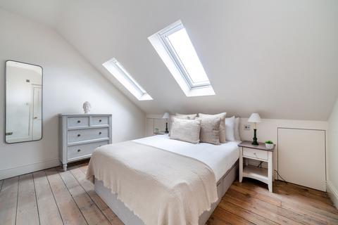 5 bedroom terraced house to rent, Englewood Road