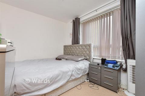 1 bedroom flat for sale, 85 Manston Road, Ramsgate CT12