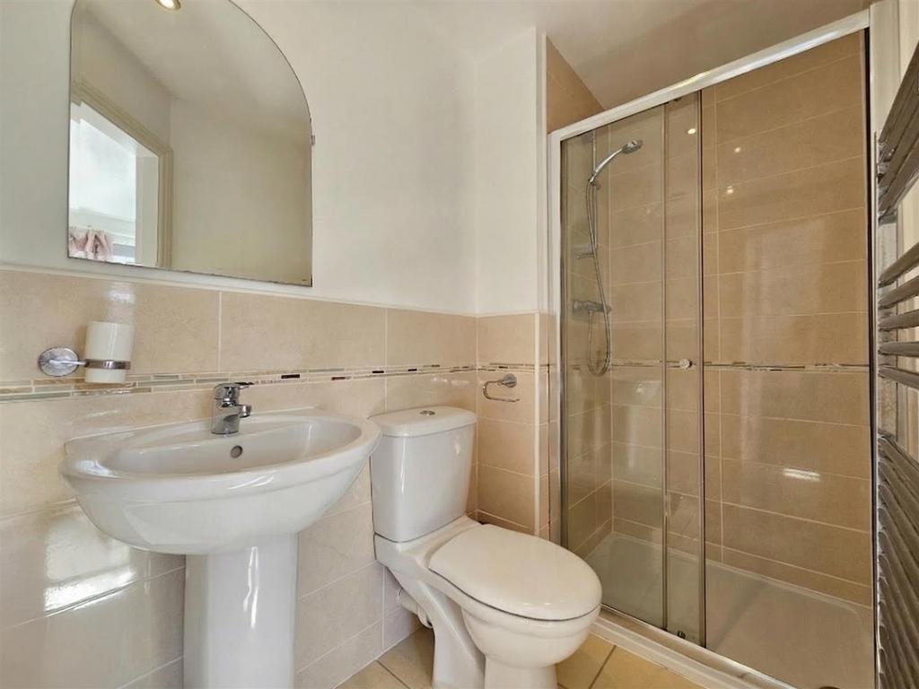 Bedroom 1 En-Suite