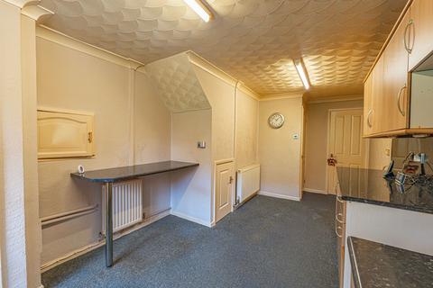 3 bedroom terraced house for sale, Edlogan Way, Croesyceiliog, NP44