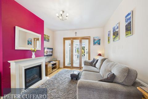 3 bedroom terraced house for sale, Murchison Road, Hoddesdon EN11