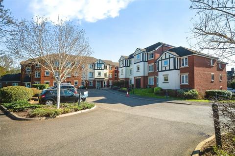 undefined, Castle Court (Tonbridge), Tonbridge TN9