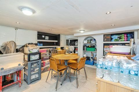 3 bedroom end of terrace house for sale, Pagitt Street, CHATHAM