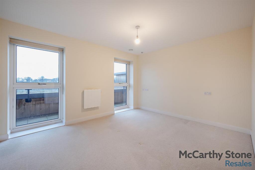 8676164-interior10-800.jpg