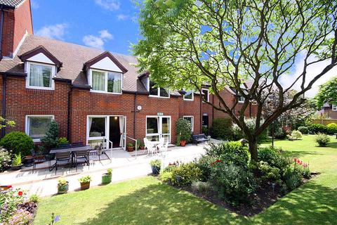 2 bedroom apartment for sale, Homestour House, Christchurch BH23