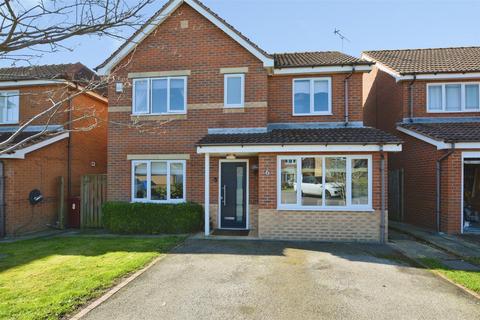 4 bedroom detached house for sale, Oak Tree Walk, Crowle, Scunthorpe