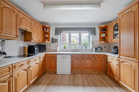 4 bedroom house for sale, The Green, Hungerford, RG17