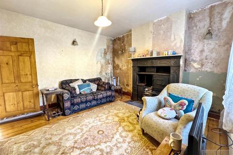 3 bedroom semi-detached house for sale, Glebe Road, Buxton