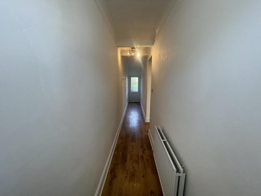Hallway.jpeg