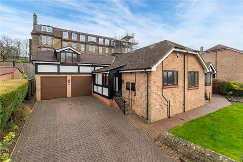4 bedroom detached house for sale, Stonegate, Bingley, West Yorkshire, BD16
