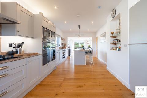 5 bedroom detached house for sale, Manarola, Gourders Lane, Newton Abbot