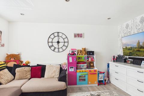 2 bedroom flat for sale, Waterworks Road, Portsmouth PO6