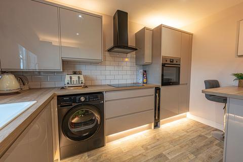 3 bedroom terraced house for sale, High Trees, Risca, NP11