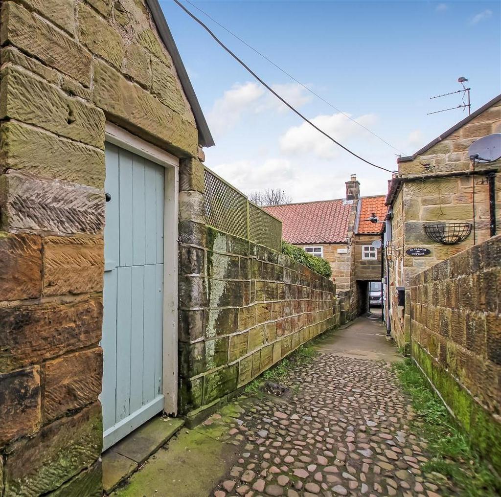 Outbuilding.jpg