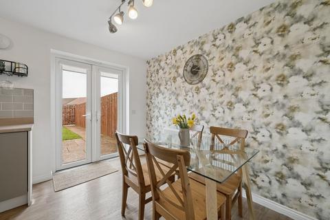 4 bedroom terraced house for sale, Beatlie Road, Winchburgh