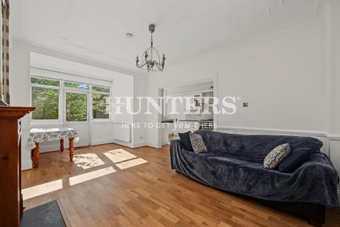 4 bedroom semi-detached house to rent, Wren Avenue, NW2