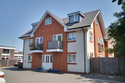 2 bedroom ground floor maisonette for sale, Alma Road, Romsey