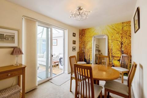4 bedroom bungalow for sale, Richmondfield Way, Leeds LS15