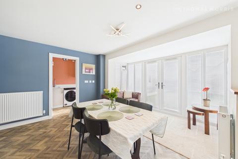 4 bedroom detached house for sale, Doherty Road, Huntingdon PE29
