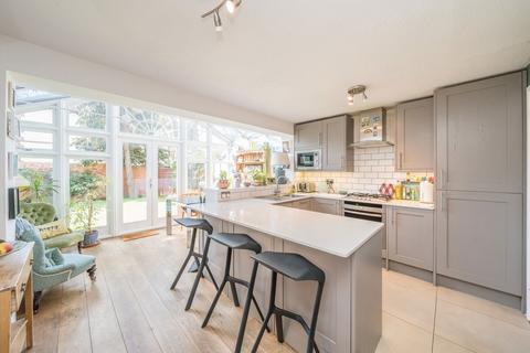 Southfield Gardens, Twickenham TW1