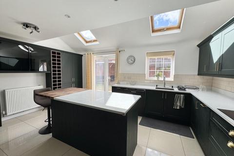 undefined, Bassett Crescent, West Bromwich B71