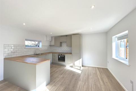 undefined, Gibbons Farm, Hascot Hill, Battisford IP14