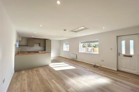 undefined, Gibbons Farm, Hascot Hill, Battisford IP14