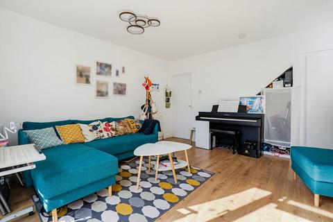 3 bedroom flat to rent, Warmsworth, Pratt Street, London NW1