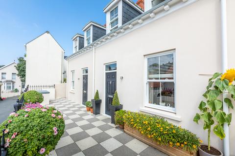 undefined, New Place, St. Peter Port, Guernsey