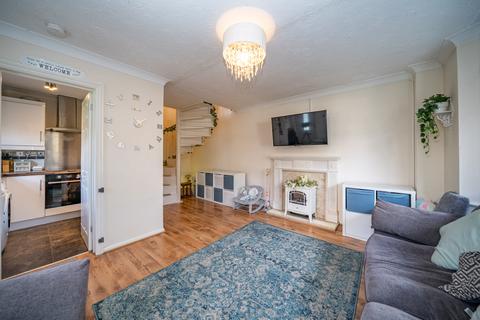 2 bedroom end of terrace house for sale, Aylesbury HP19