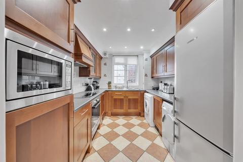 3 bedroom apartment for sale, Greville Place, London, NW6