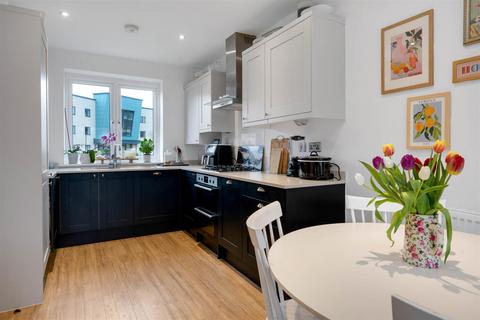 3 bedroom terraced house for sale, Stadium Avenue, Newark
