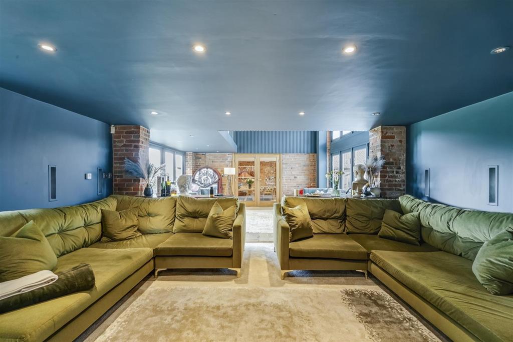 Lounge Area