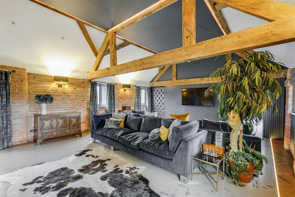 Sitting Room/Lounge