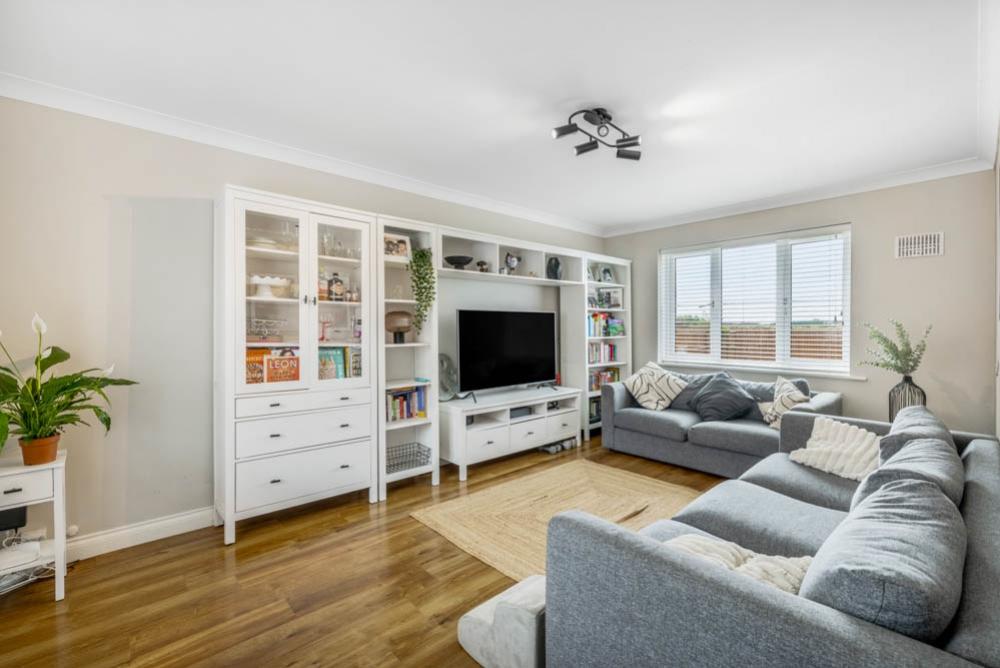 20 Eton Way (Boston)-15