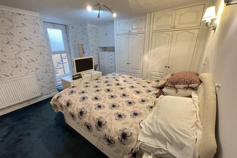 3 bedroom terraced house for sale, Palmer Road, Salisbury SP2