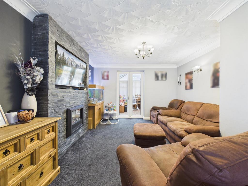 Lounge: