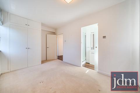 2 bedroom apartment to rent, College Road, London, SE21
