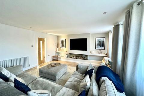 undefined, Redhill Crescent, Tingley, Wakefield, West Yorkshire, WF3